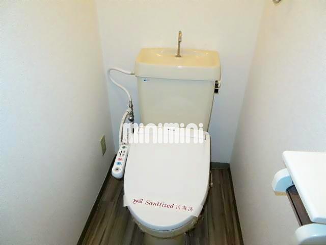 トイレ　温水洗浄便座