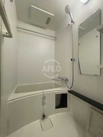 バス・シャワールーム　ファステート難波ヴィラント　浴室