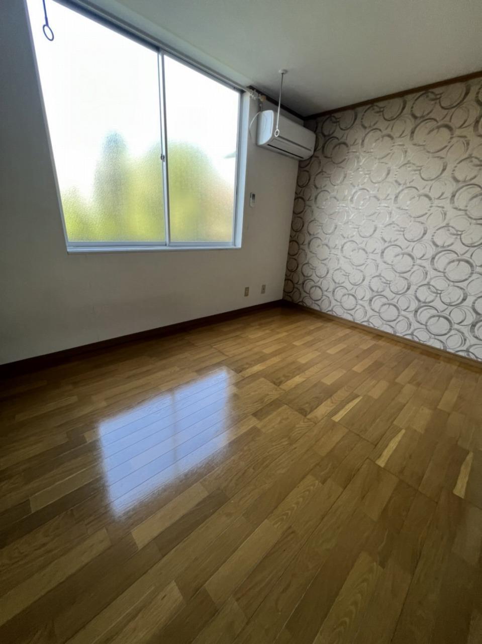 玄関　エアコン付き