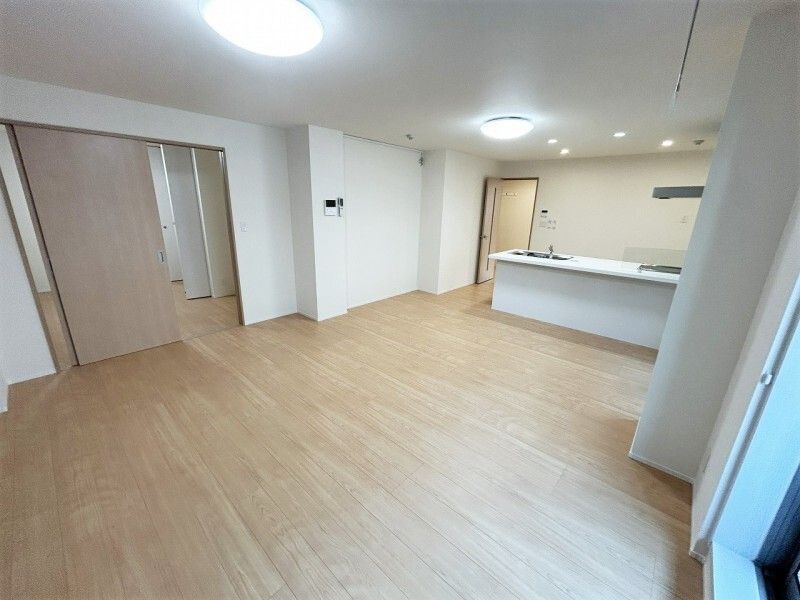 居室・リビング　☆広々としたリビング☆