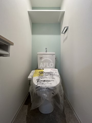 トイレ　ワールドアイ難波citygate　温水洗浄便座