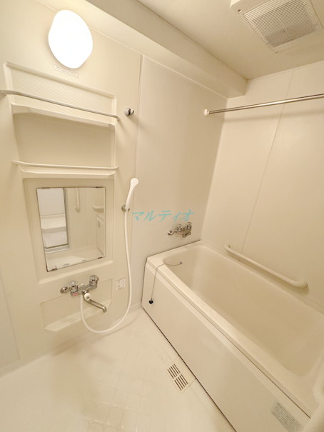 バス・シャワールーム　浴室