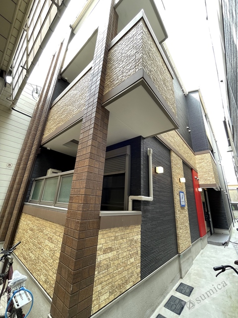 建物外観　インターネット使い放題。