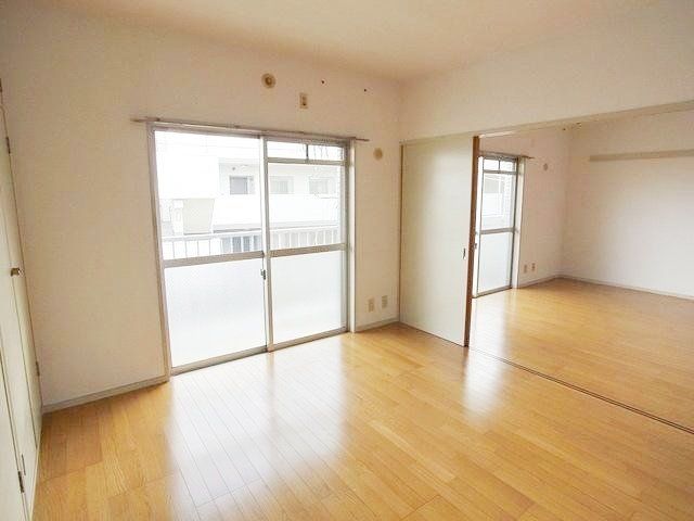 居室・リビング　♪開放感のあるリビングスペース♪