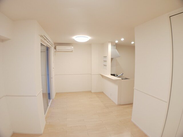 居室・リビング　使いやすい居間です