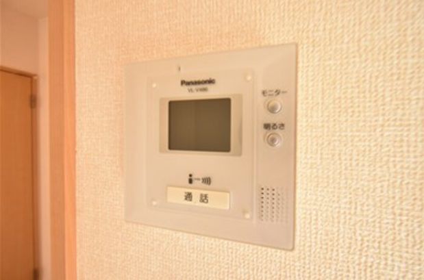 セキュリティ　モニター付きインターホンです