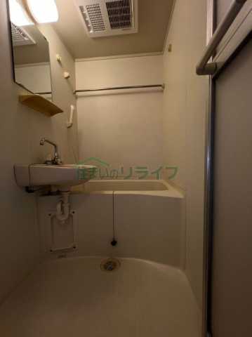 バス・シャワールーム　同部屋参考写真です