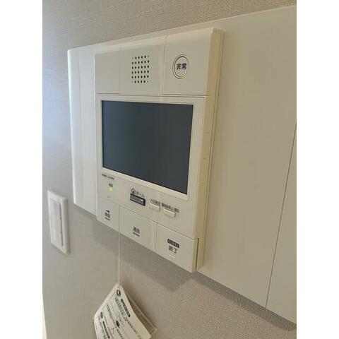 セキュリティ　モニター付きインターホン♪