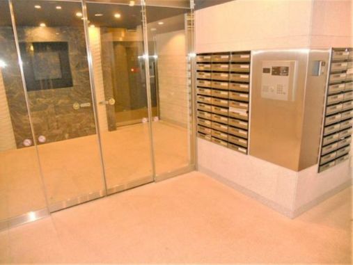 エントランス　メインステージ都立家政