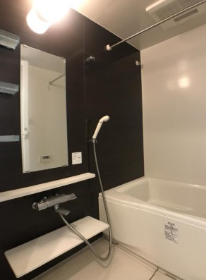 バス・シャワールーム　★追い焚き、浴室乾燥機付き★