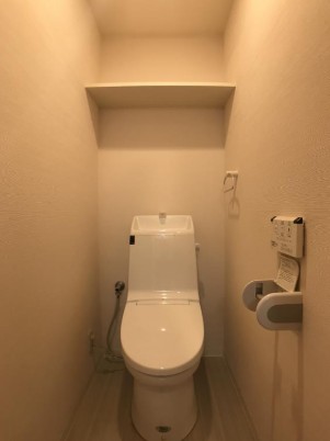 トイレ　★温水洗浄便座★
