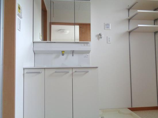 洗面設備　洗面所