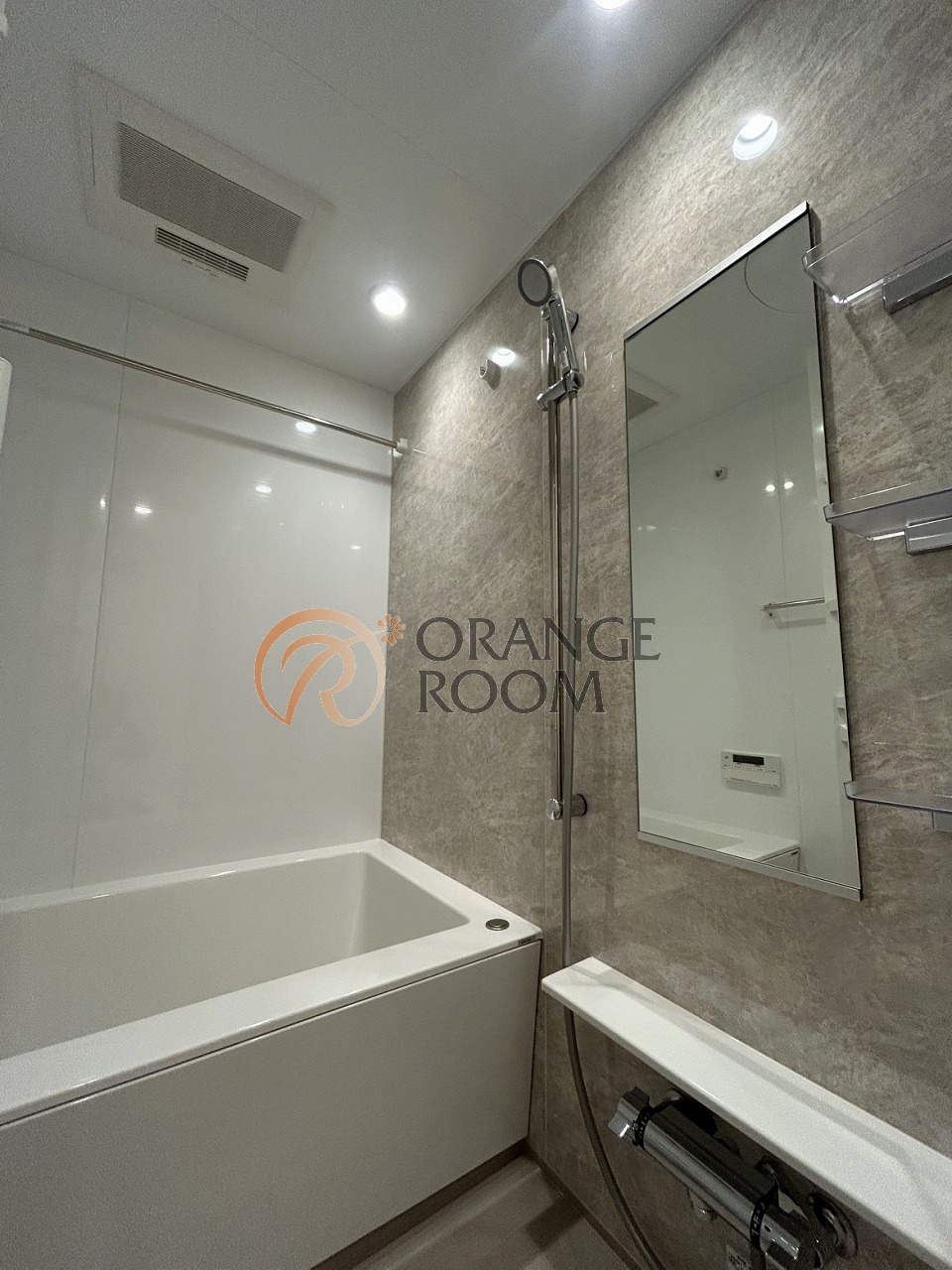 バス・シャワールーム