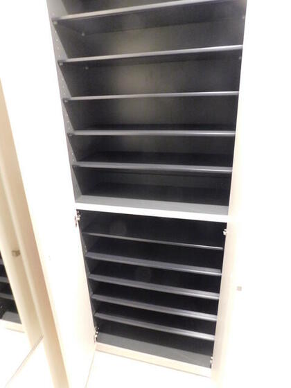 玄関　※同一間取りの別部屋参考写真です※