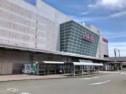 スーパー　イオン 焼津店（スーパー）まで935m