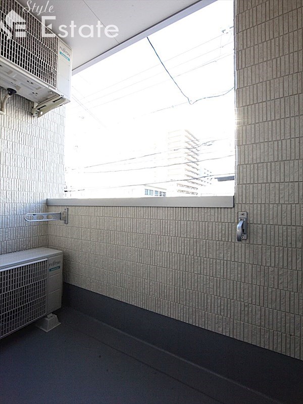 バルコニー　バルコニー