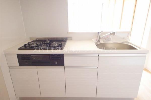 キッチン　キッチン（類似室内）