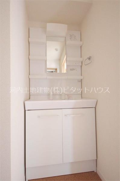 洗面設備　洗面（類似室内）