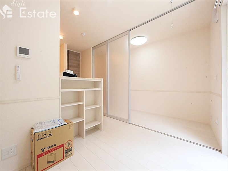 居室・リビング　内装