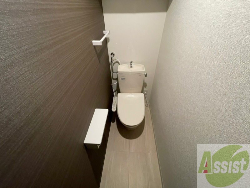 トイレ　ウォシュレット機能がついたトイレ。安心して使用できますね。