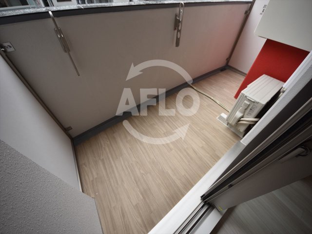 バルコニー　セレニテ天満橋アリア　バルコニー