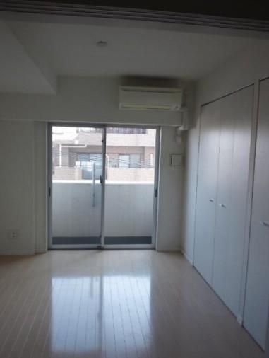 居室・リビング　くつろげるお部屋ですね♪