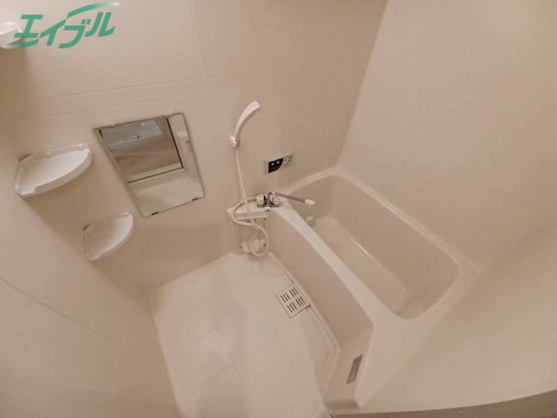 バス・シャワールーム　別部屋参考写真です