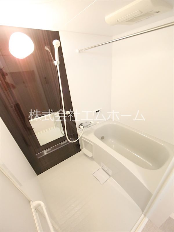 バス・シャワールーム　追い焚き　浴室暖房乾燥機　24時間換気　オートバスバスルーム