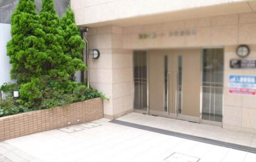 エントランス　★分譲マンションならではの、高級感あるエントランス★