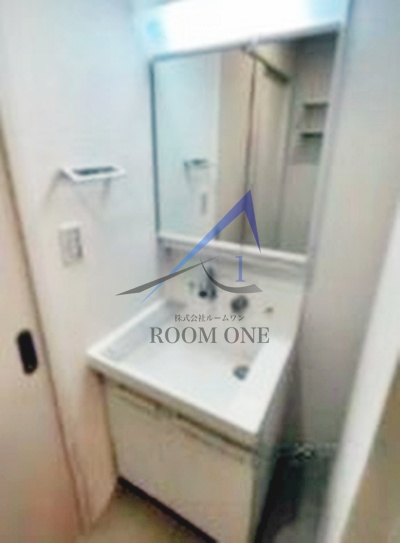 洗面設備　洗面台です。