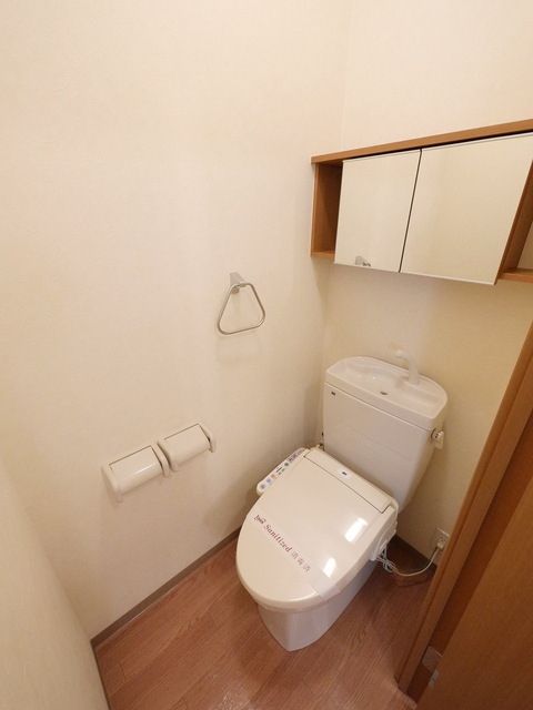 トイレ　トイレ