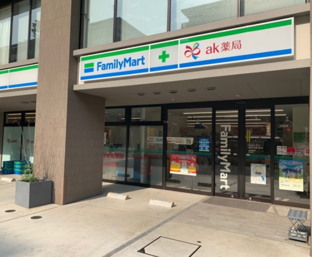 コンビニ　ファミリーマート 中野江古田の杜店（コンビニ）まで624m