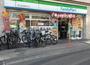 コンビニ　ファミリーマート東久留米駅西口店（コンビニ）まで2030m