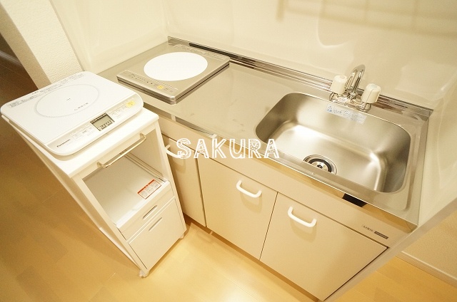 キッチン　お掃除しやすい人気のIHコンロ♪