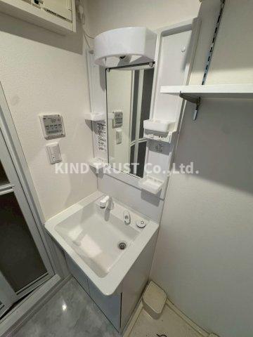 洗面設備　広い洗面スペース