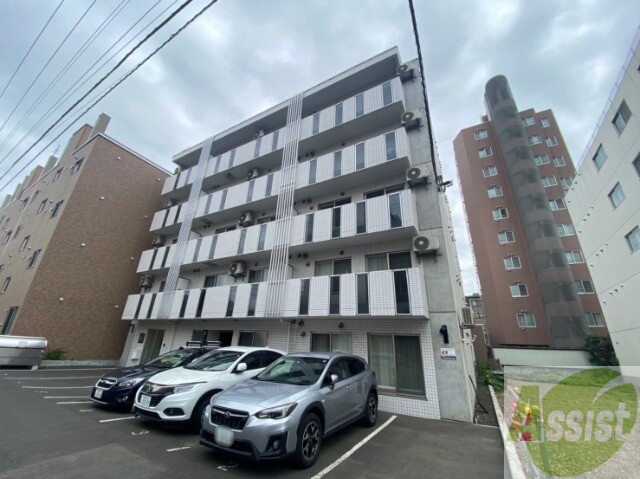 建物外観　札幌市北区北十六条西「グランオルセー北大前」