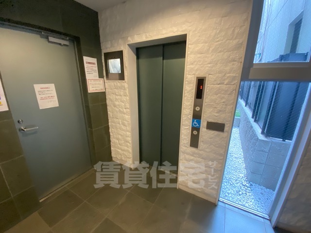 ロビー