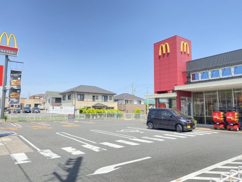 飲食店　マクドナルド 東海渡内店（飲食店）まで100m