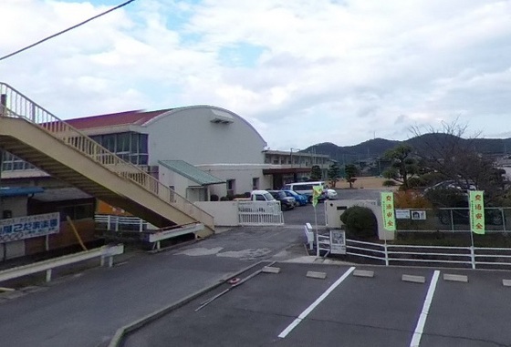 小学校　岡山市立平島小学校（小学校）まで1233m