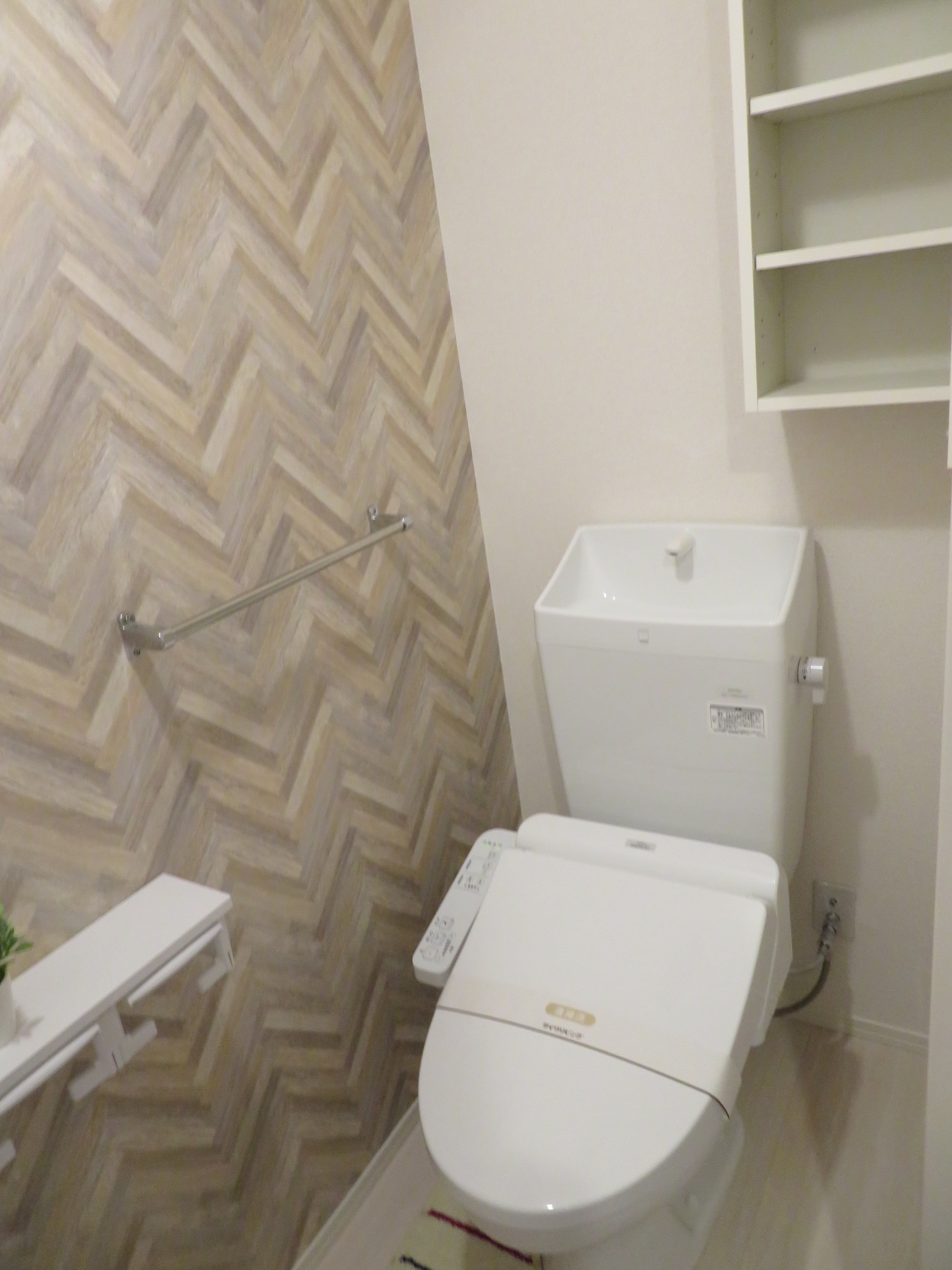 トイレ　ウォシュレット付きトイレです！