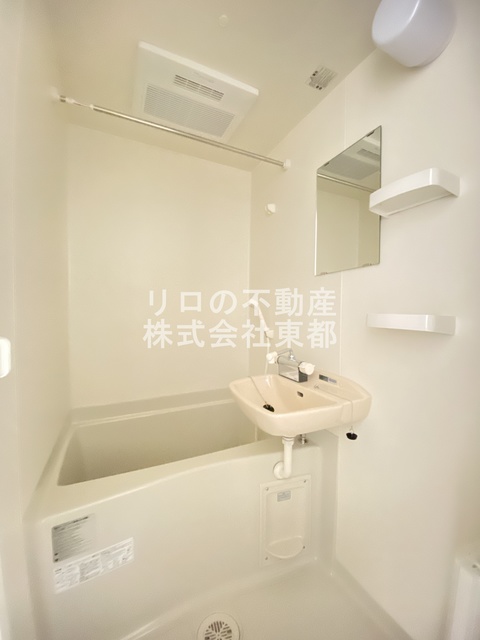 バス・シャワールーム　花粉・梅雨の時期にオススメの浴室乾燥機付きバスルームです♪