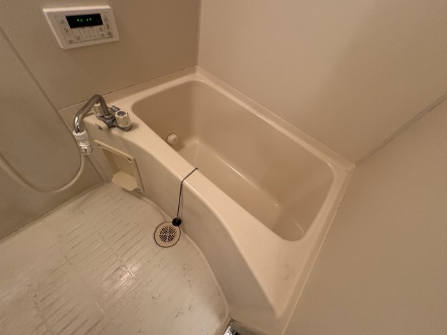 バス・シャワールーム　ゆったり過ごせるお風呂です