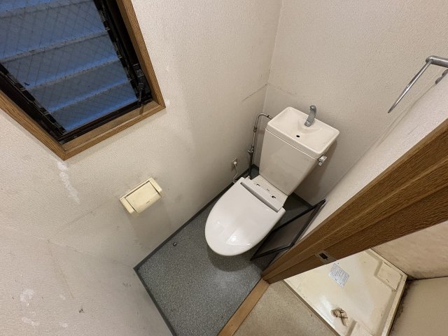 トイレ　ゆったりとした空間のトイレです