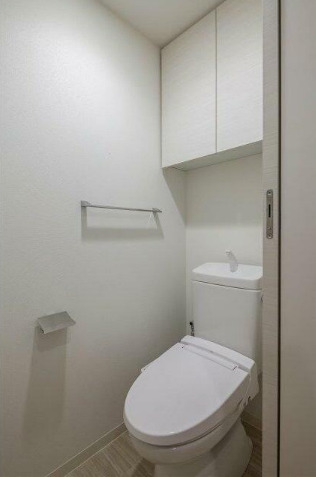 トイレ　落ち着いたトイレです