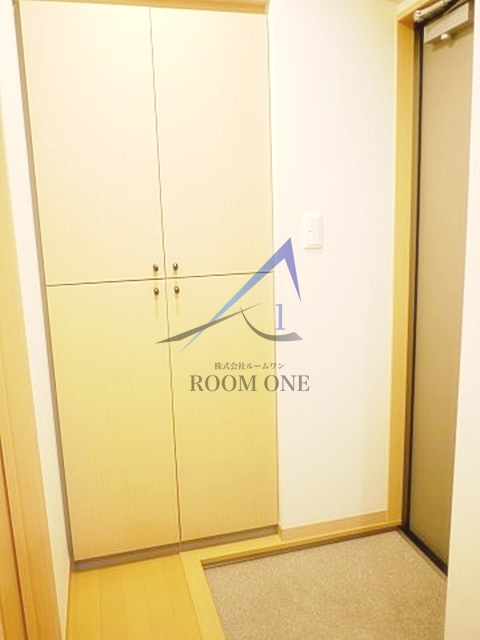 玄関　玄関です。