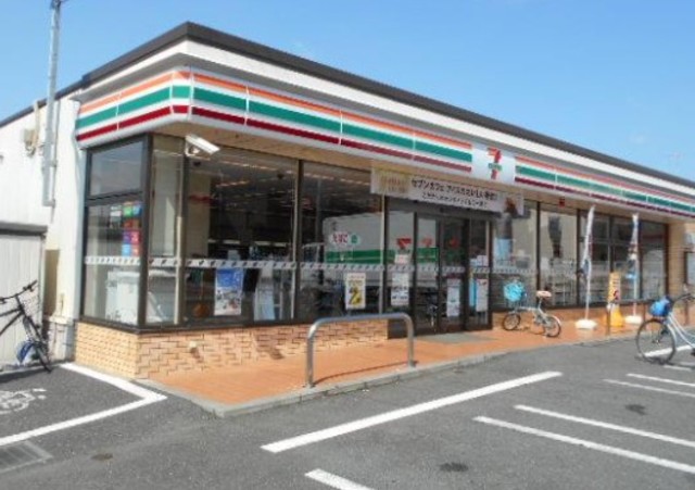 コンビニ　セブンイレブン小金井緑町1丁目店（コンビニ）まで421m