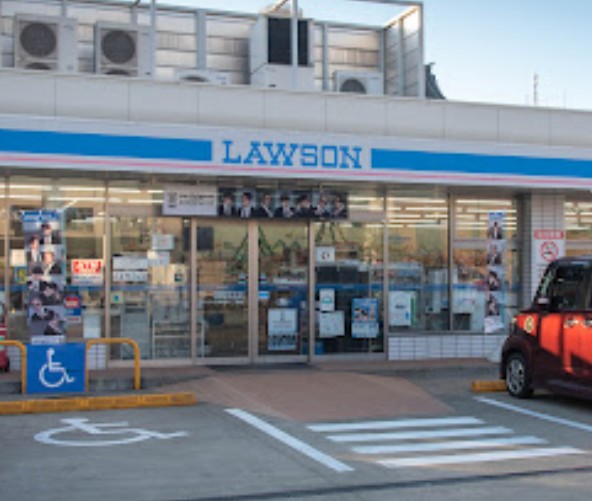 コンビニ　ローソン江東北砂二丁目店（コンビニ）まで388m