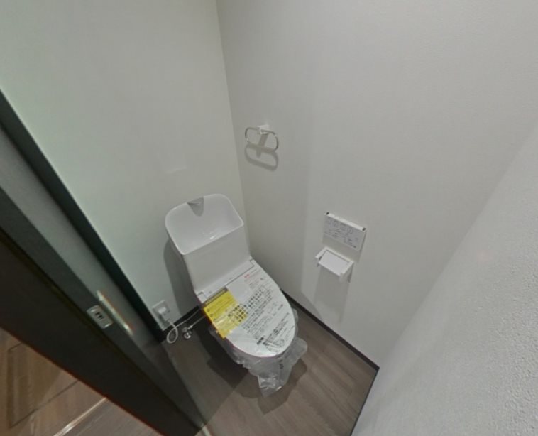 トイレ　※同物件別号室参考写真