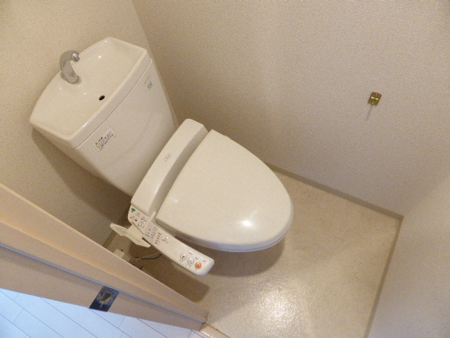 トイレ　清潔感のあるトイレです