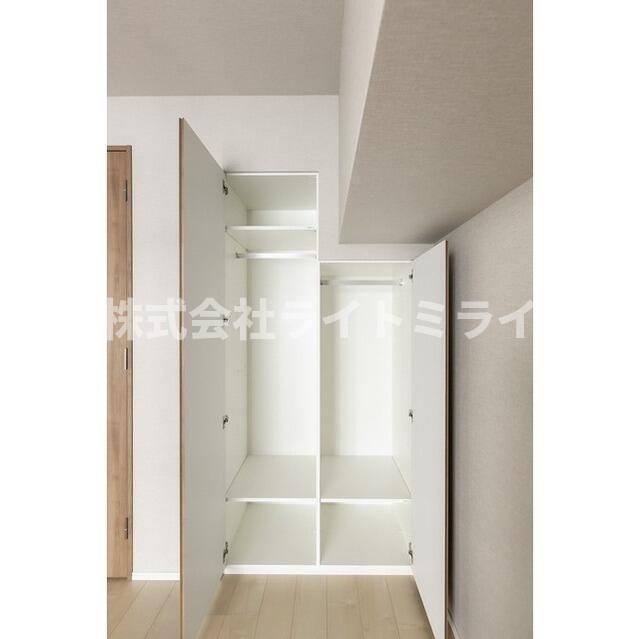収納　?